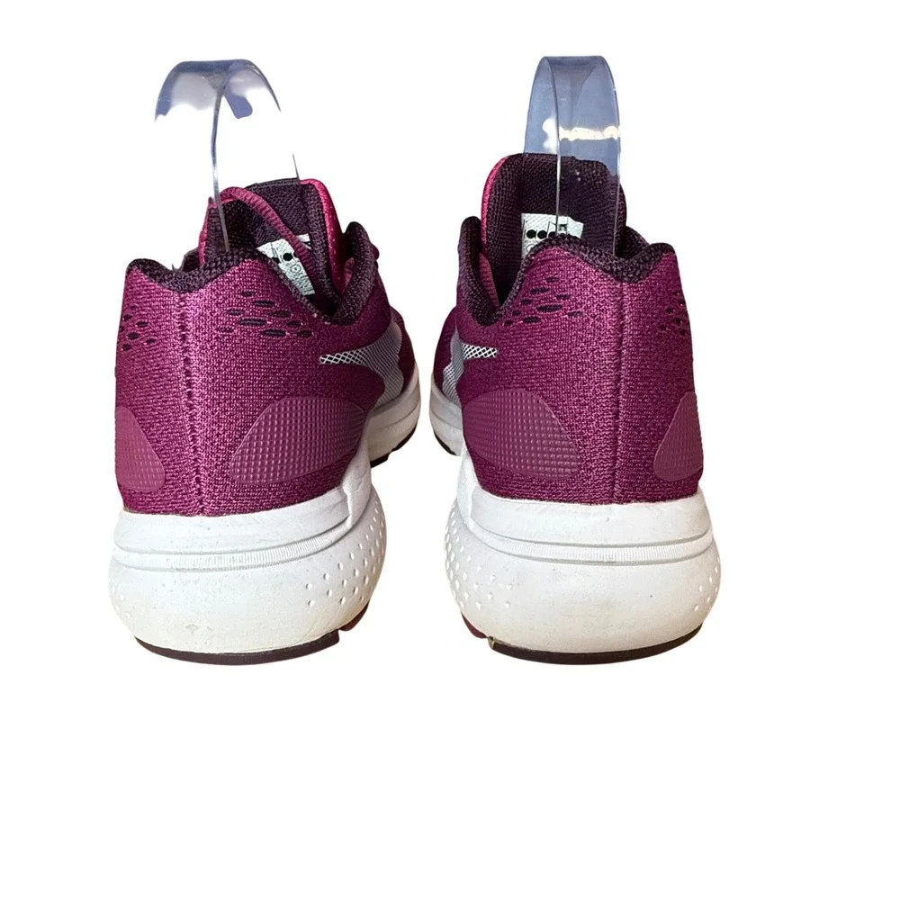 Diadora Kuruka 4 Womens Running Shoes Plum Magenta White Sneakers 101.174884‎ 8